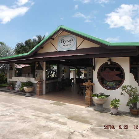 Ryans Resort Prasat Экстерьер фото